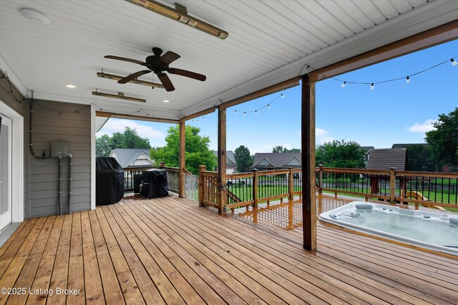 Building Photo - 825 Artisan Pkwy