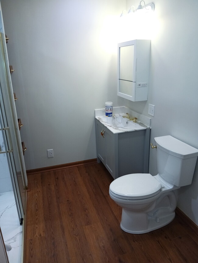 Building Photo - 2928 Blackhawk Dr