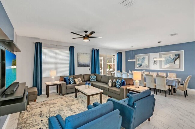 Building Photo - 9016 Sommerset Hills Dr