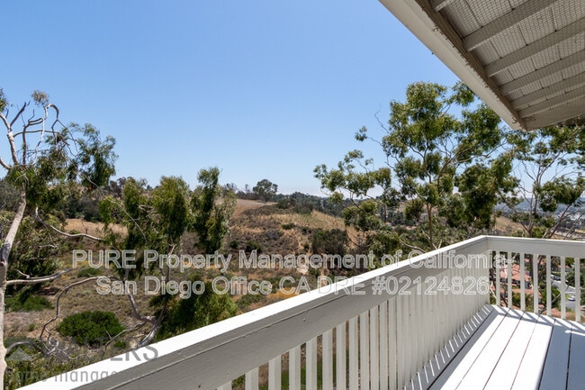 Building Photo - 4213 La Pinata Way