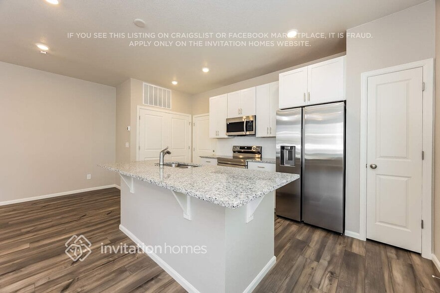 Building Photo - 9287 Oro City Loop