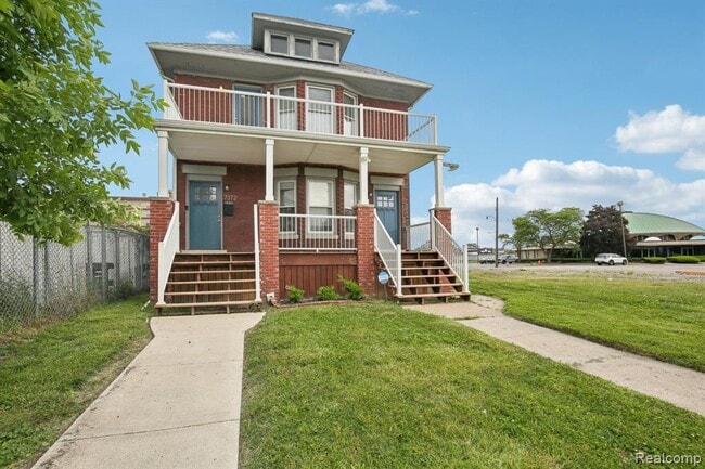 Primary Photo - 7370 Cameron St