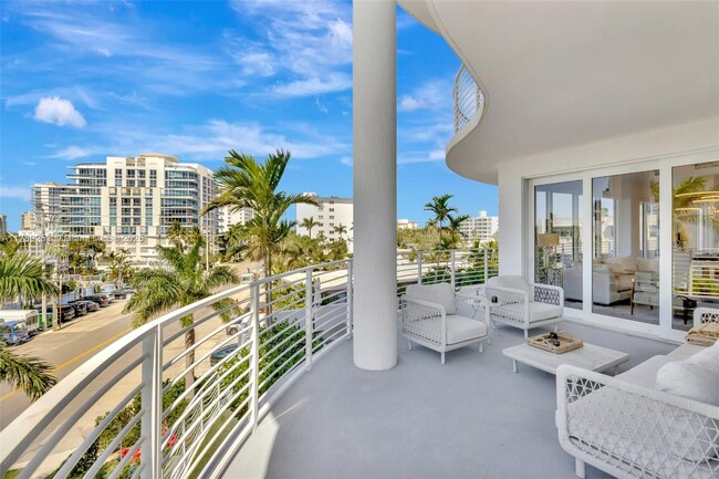 Building Photo - 612 Bayshore Dr