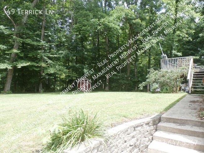 Building Photo - 49 Terrick Ln