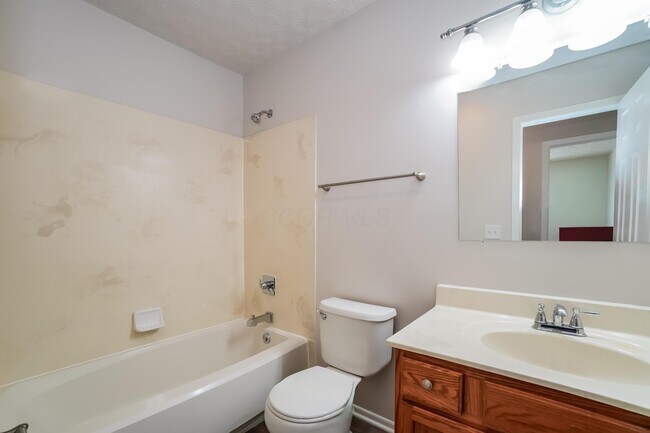 Building Photo - 1087 Lavender Ln
