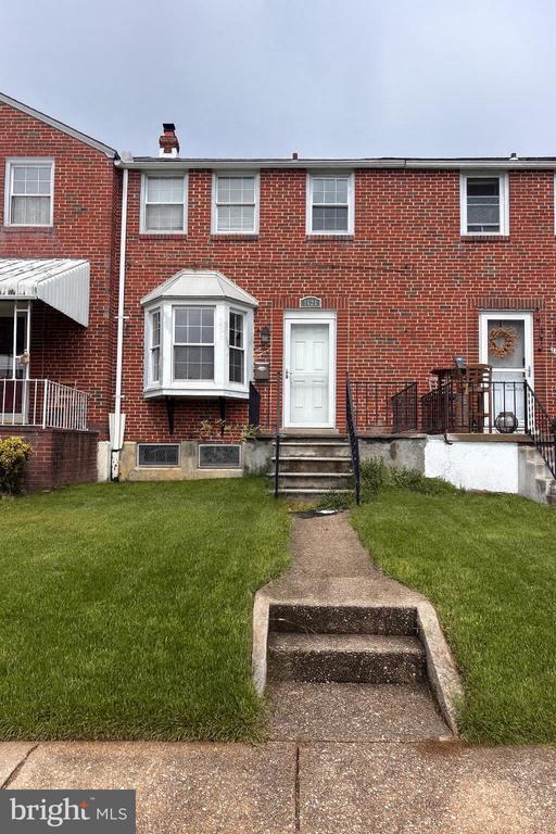 Building Photo - 1628 Thetford Rd