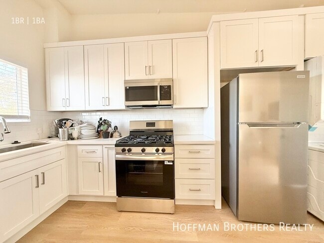 Building Photo - 1467 Fairbanks Pl