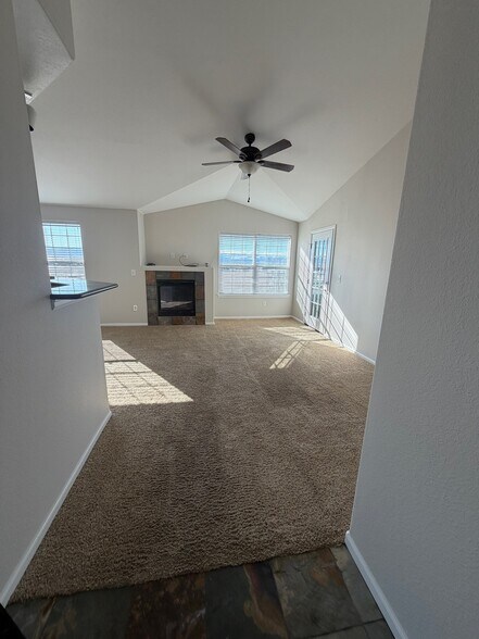 Building Photo - 1495 Blue Sky Way