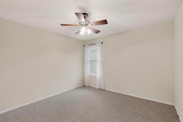 Building Photo - 313 Coneflower Dr