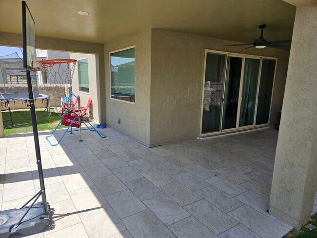 Building Photo - 309 Quiet Prairie Dr