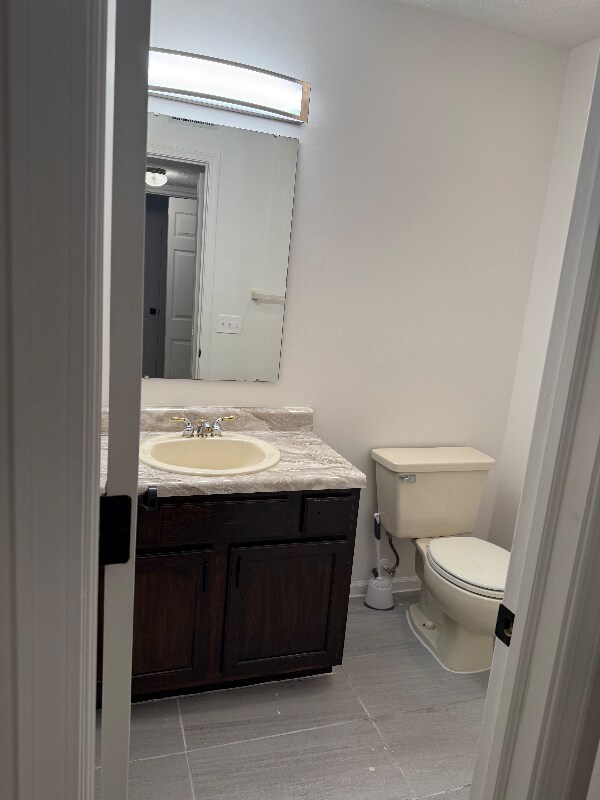 Building Photo - 9523 Maple Way