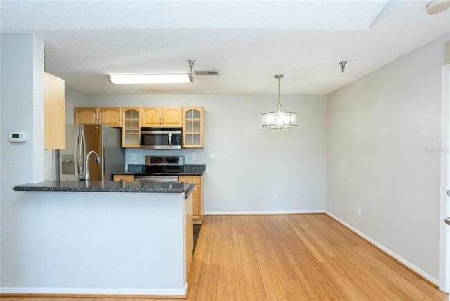Building Photo - 10263 Gandy Blvd N