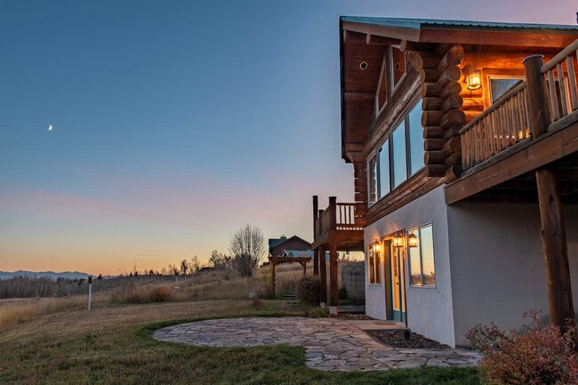Building Photo - 10455 Rammell Mountain Rd