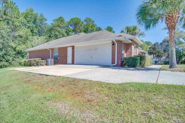 Building Photo - 3569 S Hampton Way