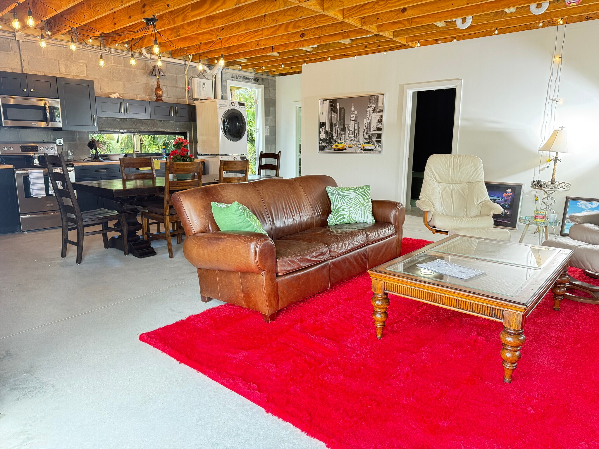 Building Photo - 1335 Churchill Rd