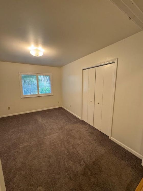 Building Photo - 6625 Golf Club Dr