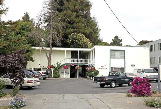 Building Photo - Sequoia Apartments