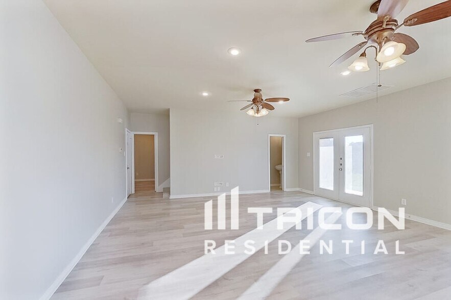 Building Photo - 116 Fox Trail