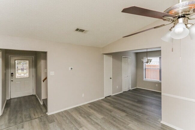 Building Photo - 4203 Rye Glen Dr