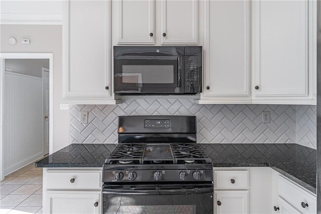 Building Photo - 3147 Crestmont Way NW