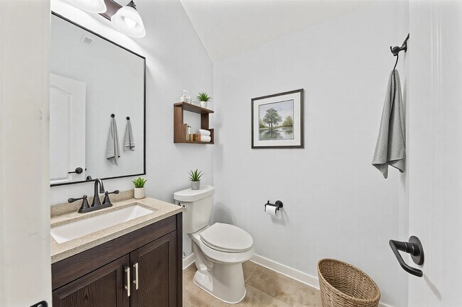 Building Photo - 2642 Tacoma Springs Dr