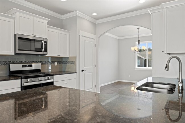 Building Photo - 421 N 76th Ave