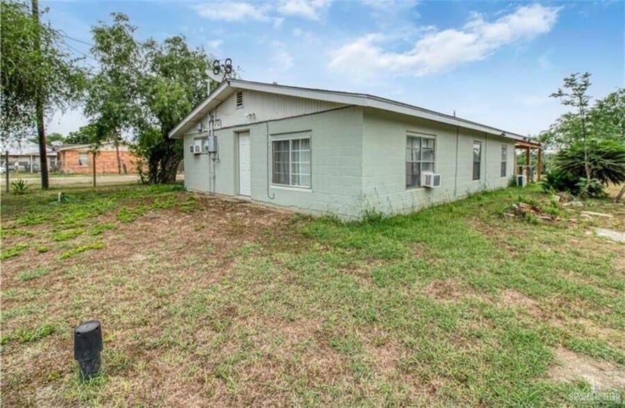 Building Photo - 4200 Lopez St