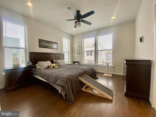 Building Photo - 5130 Randolph Rd