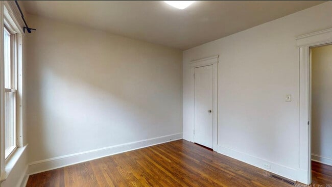 Building Photo - 29 Lexington Ave