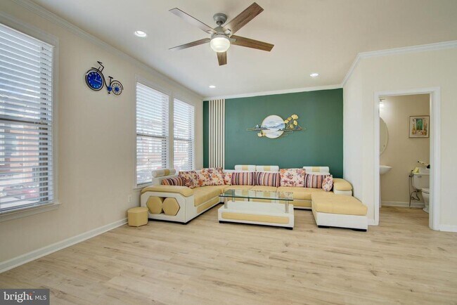Building Photo - 42363 Alder Forest Terrace