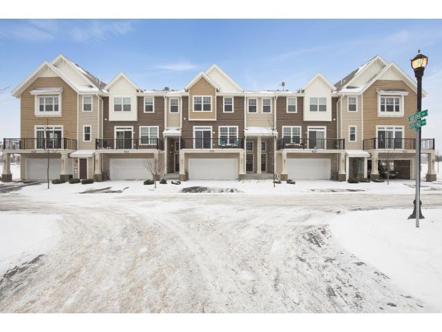 Building Photo - 11896 Emery Village Dr N