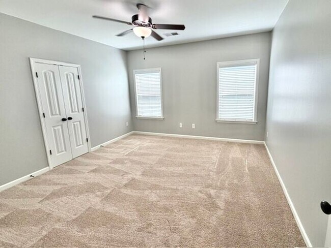 Building Photo - Oakland, Brand New 4 Bedroom 2.5 Bath Home