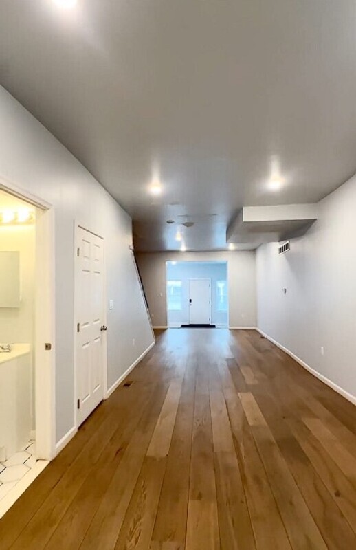 Building Photo - 4804 N 12th St