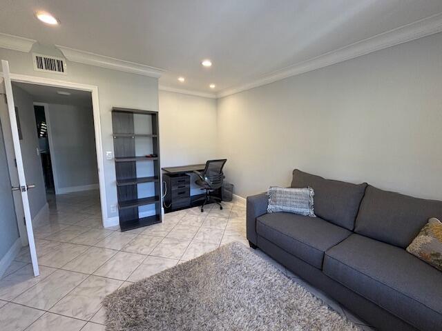 Building Photo - 14823 Cumberland Dr