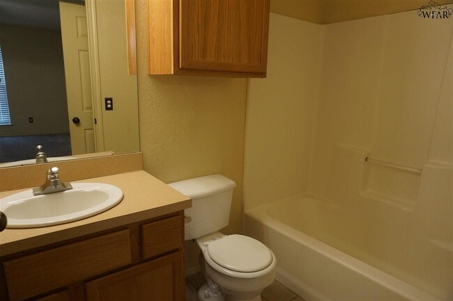 Building Photo - 4710 Brookdale Dr