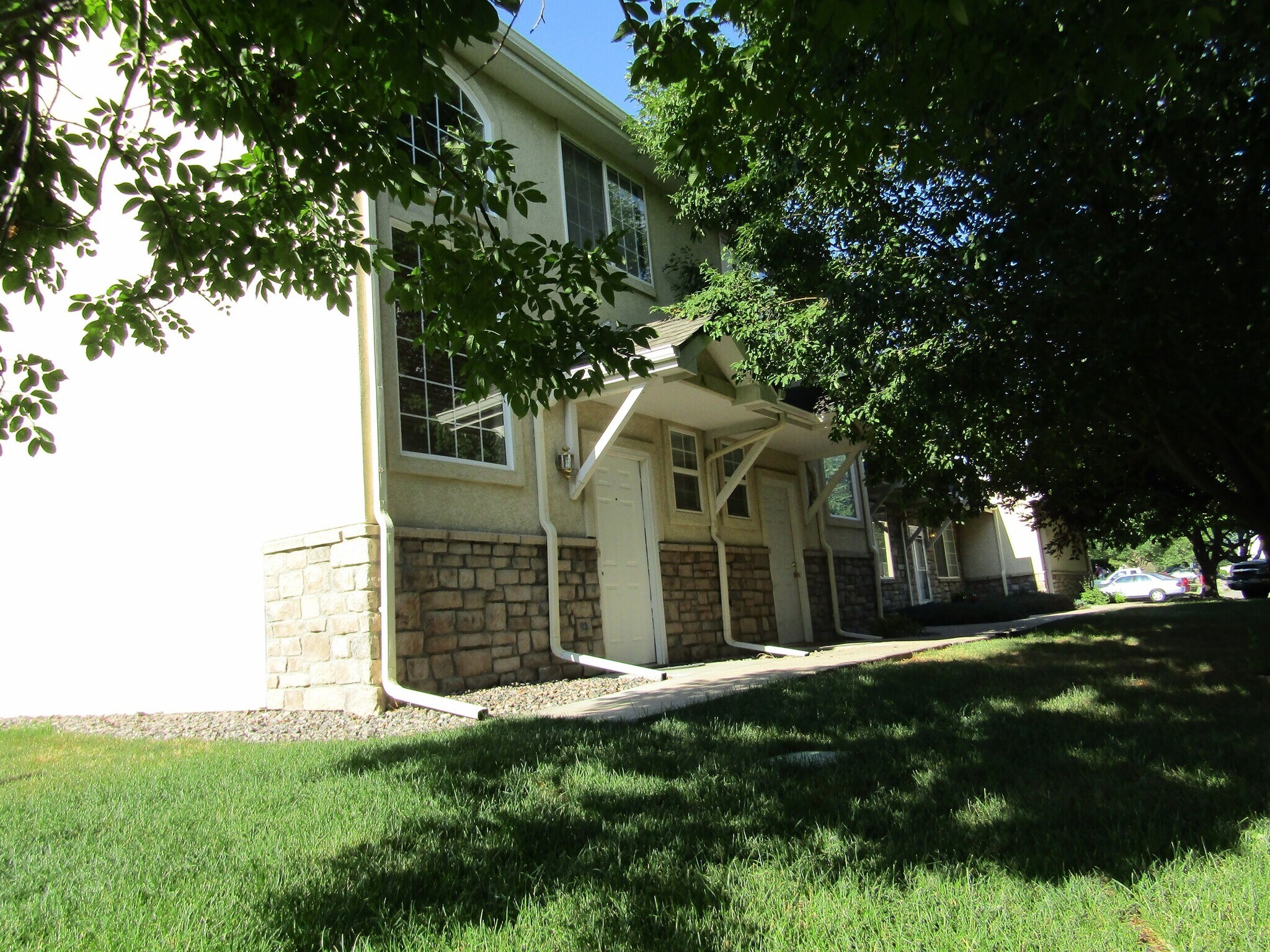 Building Photo - 2139 Coronado Parkway North