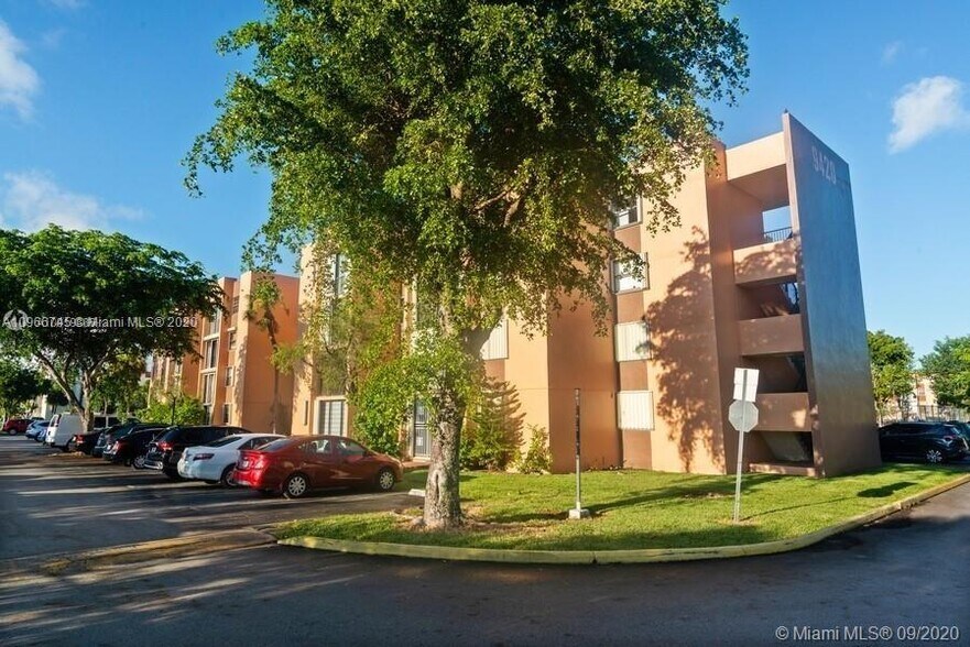 Primary Photo - 9431 SW 4th St