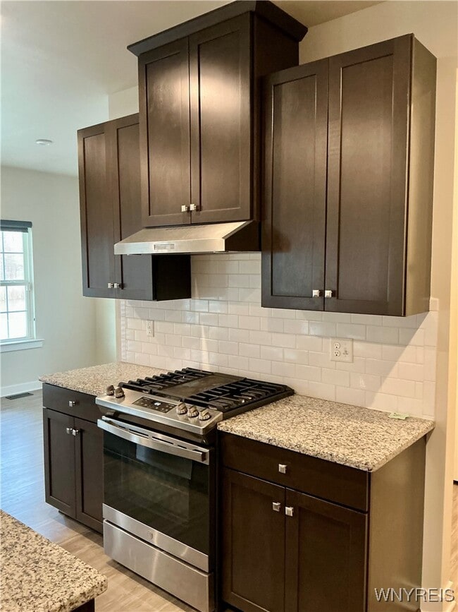 Building Photo - 91 Sierra Dr