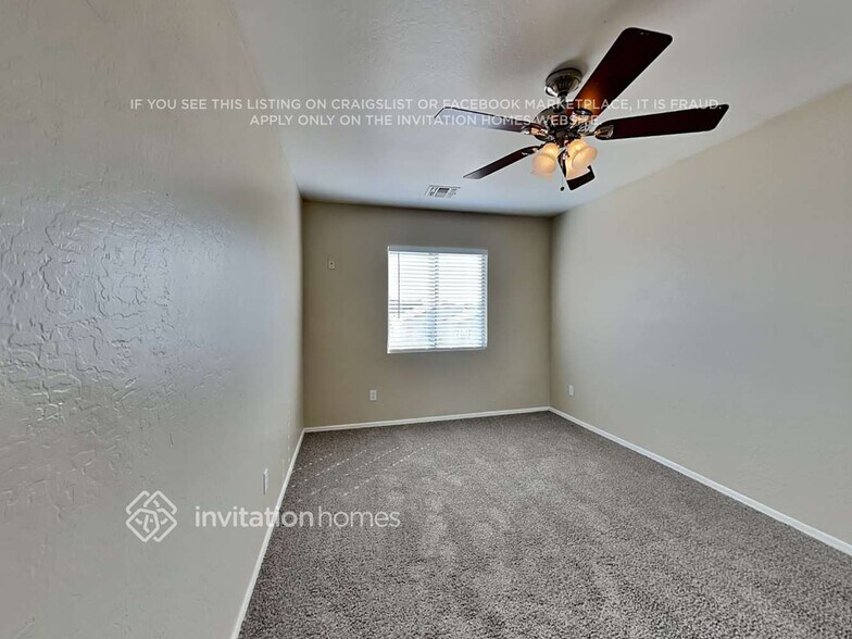 Building Photo - 12302 W Dreyfus Dr