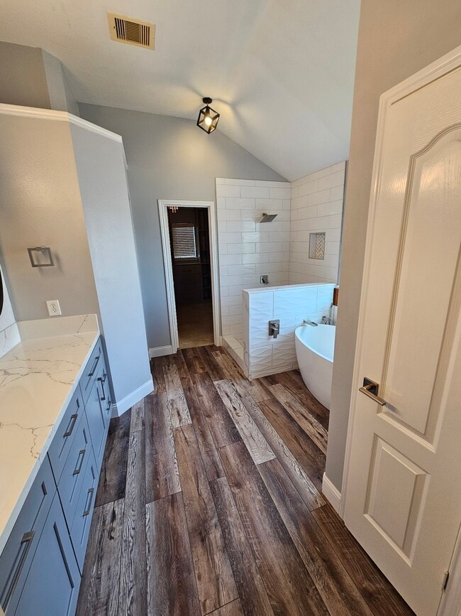 Building Photo - 1815 Creegan Park Ct