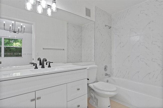 Building Photo - 706 NW 108th Terrace