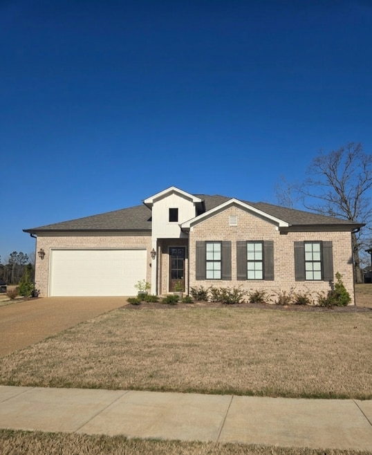Building Photo - 721 Primrose Dr