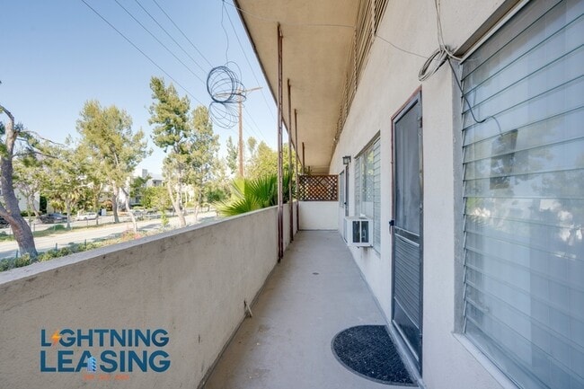 Building Photo - 12310 Chandler Blvd