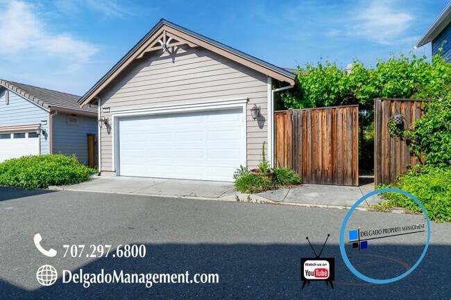 Building Photo - Mare Island! Large gorgeous home available now!