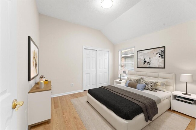 Building Photo - 21018 Claremore Ct