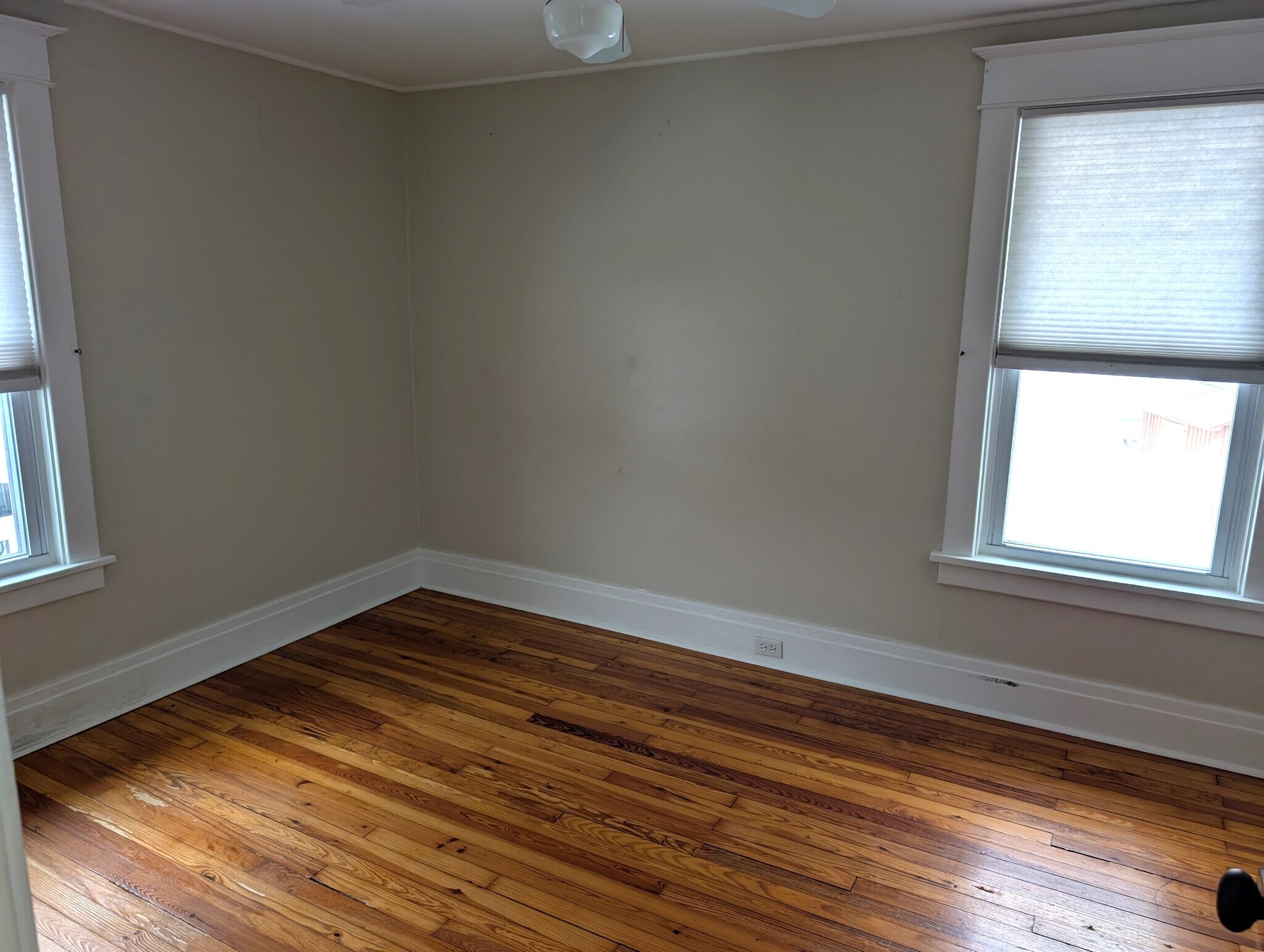 Building Photo - 81 Church St