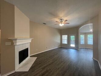 Building Photo - 4836 Stetson Dr S