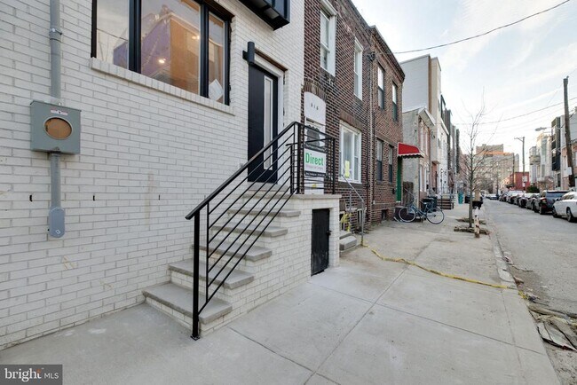 Building Photo - 614 Hoffman St