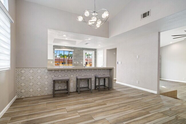 Building Photo - 46395 Ryway Pl