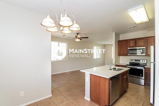 Building Photo - 4 Bedroom Pet-Friendly Home in Tolleson, AZ with Main Street Renewal